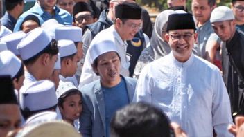 Anies Baswedan Meets Millennials In Magelang, Talks About Education And Jobs