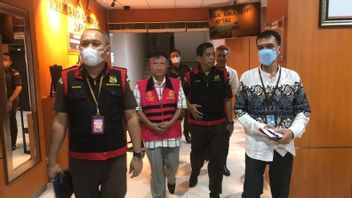 Kejati Sulut Tahan Mantan Ketua DPRD Manado Tersangka Korupsi PDAM