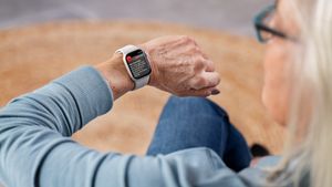 ميزة الكشف عن أنماط ضربات القلب على Apple Watch تحصل على إذن إدارة الأغذية والعقاقير
