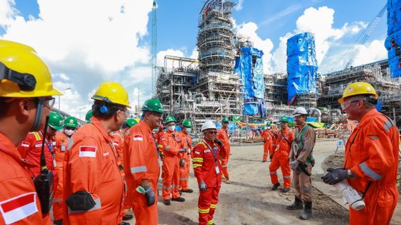 Director General Of Oil And Gas Ensures Train 3 Tangguh Will Be On Stream March 2023