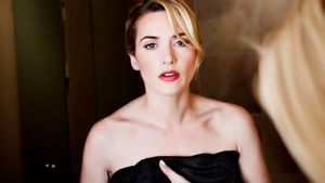 Kate Winslet Bangga Beradegan Seks Lesbian dengan Aktris Setengah Usianya