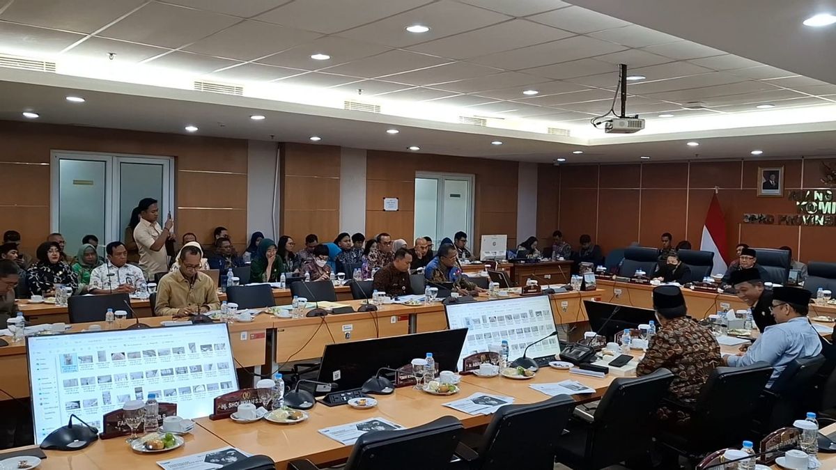 Dicecar DPRD, Pemprov DKI Akhirnya 'Nyerah' TindakLanjuti Usulan Kartu Janda Jakarta  