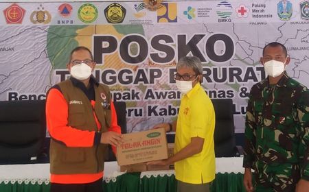 Sido Muncul Beri Sumbangan Bernilai Rp210 Juta untuk Korban Bencana Erupsi Gunung Semeru