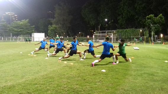 L’équipe Nationale Suit Un Entraînement Final Avant De S’envoler Pour La Turquie, Shin Tae-Yong Mûrit La Technique De Passe