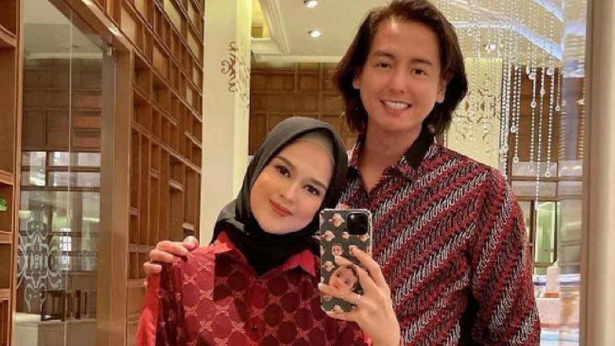 Keturunan China, 7 Artis Ini Merayakan Imlek Setiap Tahun