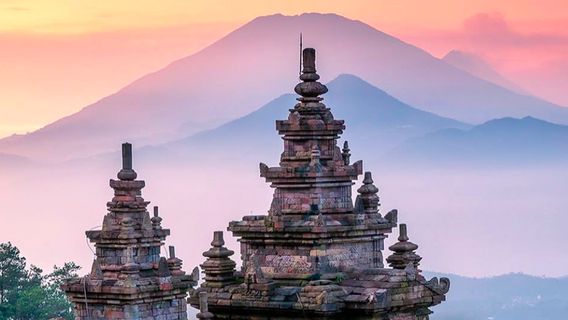 7 Destinasi Wisata Indonesia dengan Daya Tarik Angka 9 yang Memukau