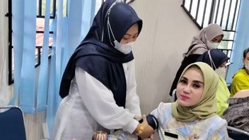 インドネシアでは合計1,016,903人がCOVID-19の4回目のワクチン接種を受けています