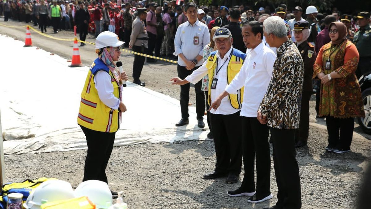 Jokowiのソロ-プルウォダディ道路の修復を振り返る：子供の頃から一度も完成していない