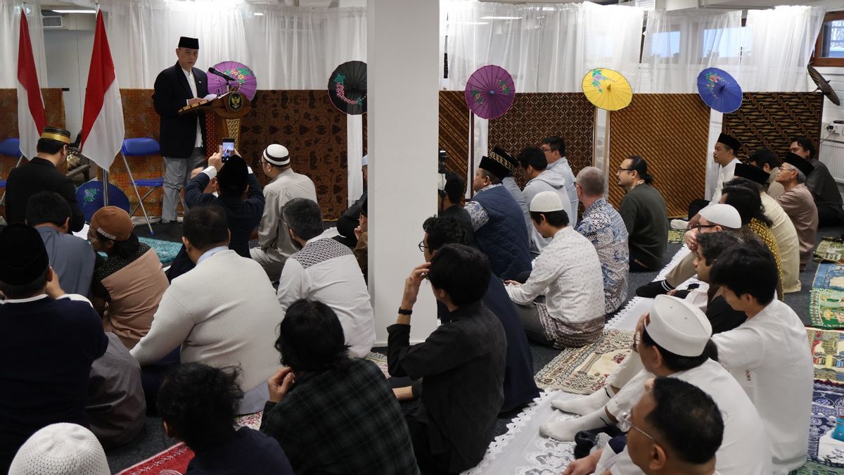 헬싱키 주재 대사관에서 수백 명의 사람들이 르브르를 따라 르브르를 따라 르브르를 따라 르브르를 따라 르브르를 따라 르브르를 따라 르브르를 따라 르브르를 따라 르브르를 따라 르브르를 따라 르브르를 따라 르브르를 따라 르브르를 따라 르브르를 따라 르브르를 따라 르브르를 따라 르브르를 따라 르브르를 따라 르브르를 따라 르브르를 따라 르브르를 따라 르브르를 따라 르브르를 따라 르브르를 따라 르브르를 따라 르브르를 따라 르브르를 따라 르브르를 따라 르브르를 따라 르브르를 따라 르브르를 따라 르브르를 따라 르브르를 따라 르브르를 따라 르브르를 따라 르브르를 따라 르브르를 따라 르브르를 따라 르브르를 따라 르브르를 따라 르브르를 따라 르브르를 따라 르브르를 따라 르브르를 따라 르브르를 따라 르브르를 따라 르브르를 따라 르브르를 따라 르브르를 따라 르브르를 따라 르브르를 따라 르브르를 따라 르브르를 따라 르브르를 따라 르브르를 따라 르브르를 따라 르브르를 따라 르브르를 따라 르브르를 따라 르브르를 따라 르브르를 따라 르브르를 따라 르브르를 따라 르브르를 따라 르브르를 따라 르브르를 따라 르브르를 따라 르브르를 따라 르브르를 따라 르브르를 따라 르브르를 따라 르브르를 따라 르브르를 따라 르브르를 따라 르브르를 따라 르브르를 따라 르브르를 따라 르브르를 따라 르브르를 따라 르브르를 따라 르브르를 따라 르브르를 따라 르브르를 따라 르브르를 따라 르브르를 따라 르브르를 따라 르브르를 따라 르브르를 따라 르브르를 따라 르브르를 따라 르브르를 따라 르브르를 따라 르브르를 따라 르브르를 따라 르브르를 따라 르브르를 따라 르브르를 따라 르브르를 따라 르브르를 따라 르브르를 따라 르브르를 따라 르브르를 따라 르브르를 따라 르브르를 따라 르브르를 따라 르브르를 따라 르브르를 따라 르브르를 따라 르브르를 따라 르브르를 따라 르브르를 따라 르브르를 따라 르브르를 따라 르브르를 따라 르브르를 따라 르브르를 따라 르브르를 따라 르브르를 따라 르브르를 따라 르브르를 따라 르브르를 따라 르브르를 따라 르브르를 따라 르브르를 따라 르브르를 따라 르브르를 따라 르브르를 따라 르브르를 따라 르브르를 따라 르브르를 따라 르브르를 따라 르브르를 따라 르브르를 따라 르브르를 따라 르브르를 따라 르브르를 따라 르브르를 따라 르브르를 따라 르브르를 따라 르브르를 따라 르브르를 따라 르브르를 따라 르브르를 따라 르브르를 따라 르브르를 따라 르브르를 따라 르브르를 따라 르브르를 따라 르브르를 따라 르브르를 따라 르브르를 따라 르브르를 따라 르브르를 따라 르브르를 따라 르브르를 따라 르브르를 따라 르브르를 따라 르브르를 따라 르브르를 따라 르브르를 따라 르브르를 따라 르브르를 따라 르브르를 따라 르브르를 따라 르브르를 따라 르브르를 따라 르브르를 따라 르브르를 따라