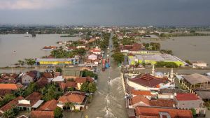 Hadapi Arus Mudik, Pemprov Targetkan Jalan Rusak Imbas Banjir Jateng Rampung H-7 Lebaran 2024 