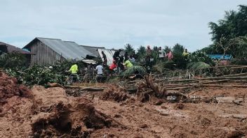 Seluruh Korban Tewas Bencana Longsor Serasan Natuna Teridentifikasi, 45 Orang Masih Dicari