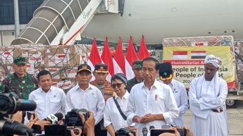 Presiden Jokowi bilang menteri akan menjelaskan jika diundang MK