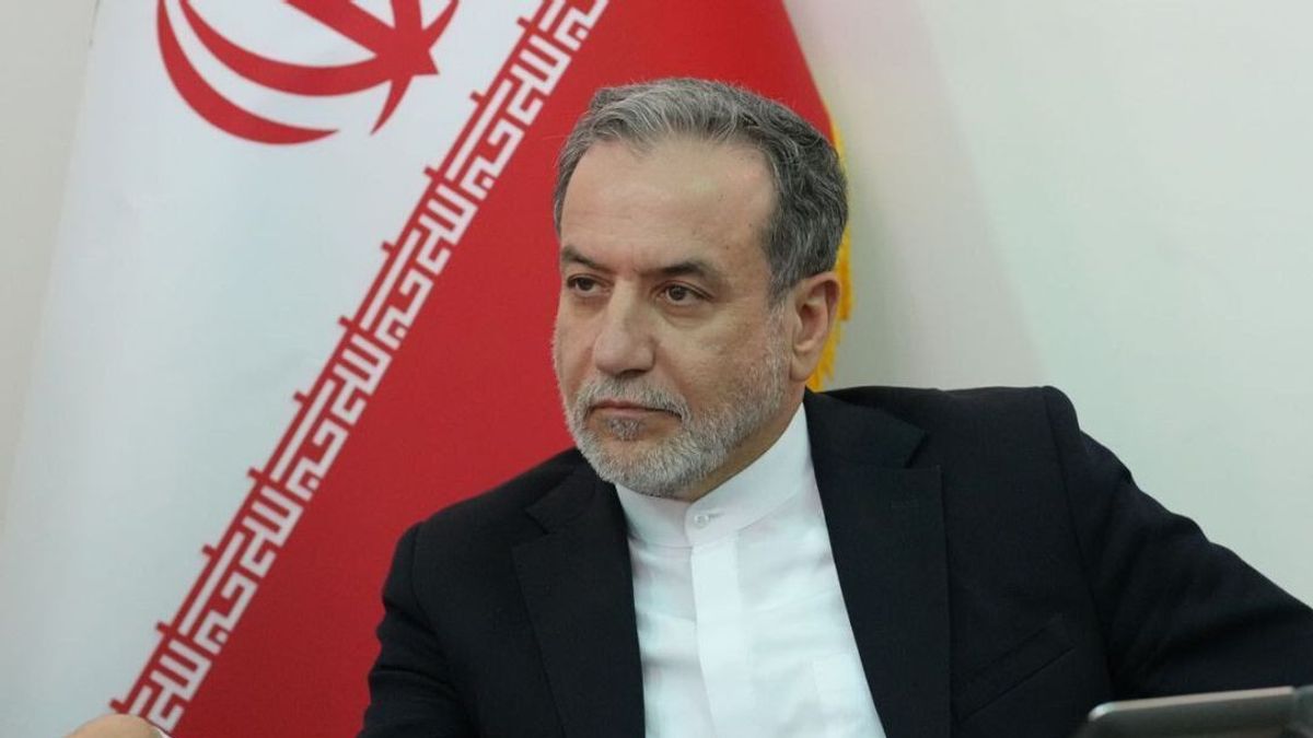 Israel Doktrin Dominasi, Iran: Lemahkan Militer, Teknologi, Ekonomi Negara-negara Tetangga