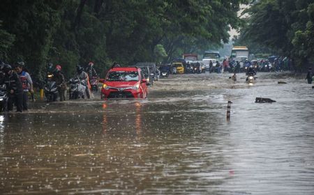 Prakiraan Cuaca BMKG: Hujan Lebat Bakal Turun di 20 Provinsi