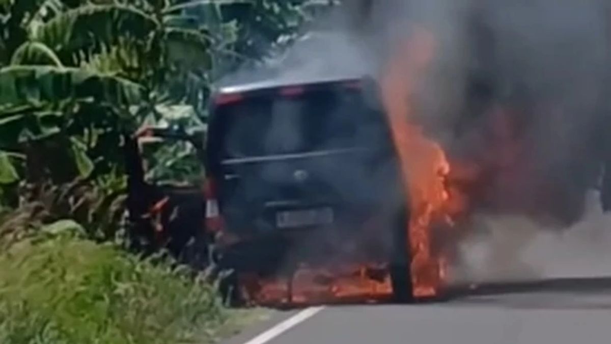 Kronologi Mobil Logistik Terbakar di Jalur Trans Sulawesi, Uang Tunai Rp 4,6 Miliar Ludes
