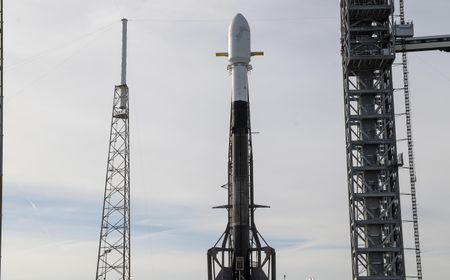 SpaceX Tunda Peluncuran Satelit Starlink Hingga Tiga Kali