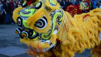 Lion Dance: Hockey-Carrying Lions And The History Around Them