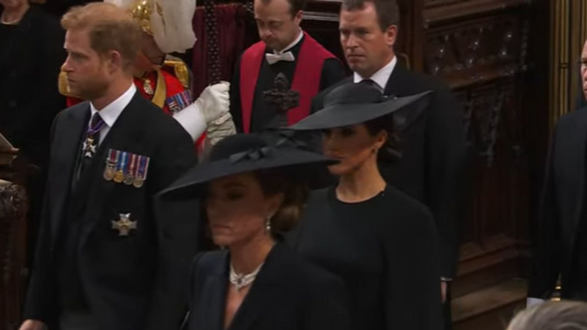 Foto Kedatangan Meghan Markle dan Kate Middleton di Pemakaman Ratu Elizabeth