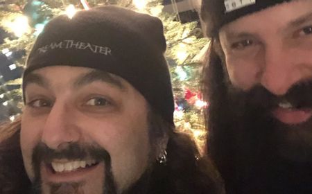 Reuni Mike Portnoy dan John Petrucci yang Dinantikan Penggemar