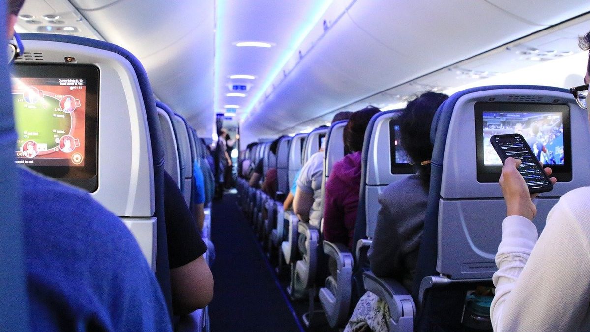 Commonly, This Is The Strange Thing The Body Feels During The Flight