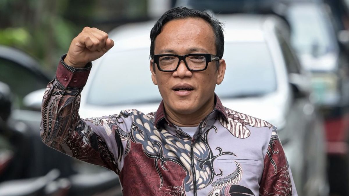 Immanuel Ebenezer Kritik Relawan Jokowi yang Incar Jabatan Menteri dalam Memori Hari Ini, 4 Desember 2022