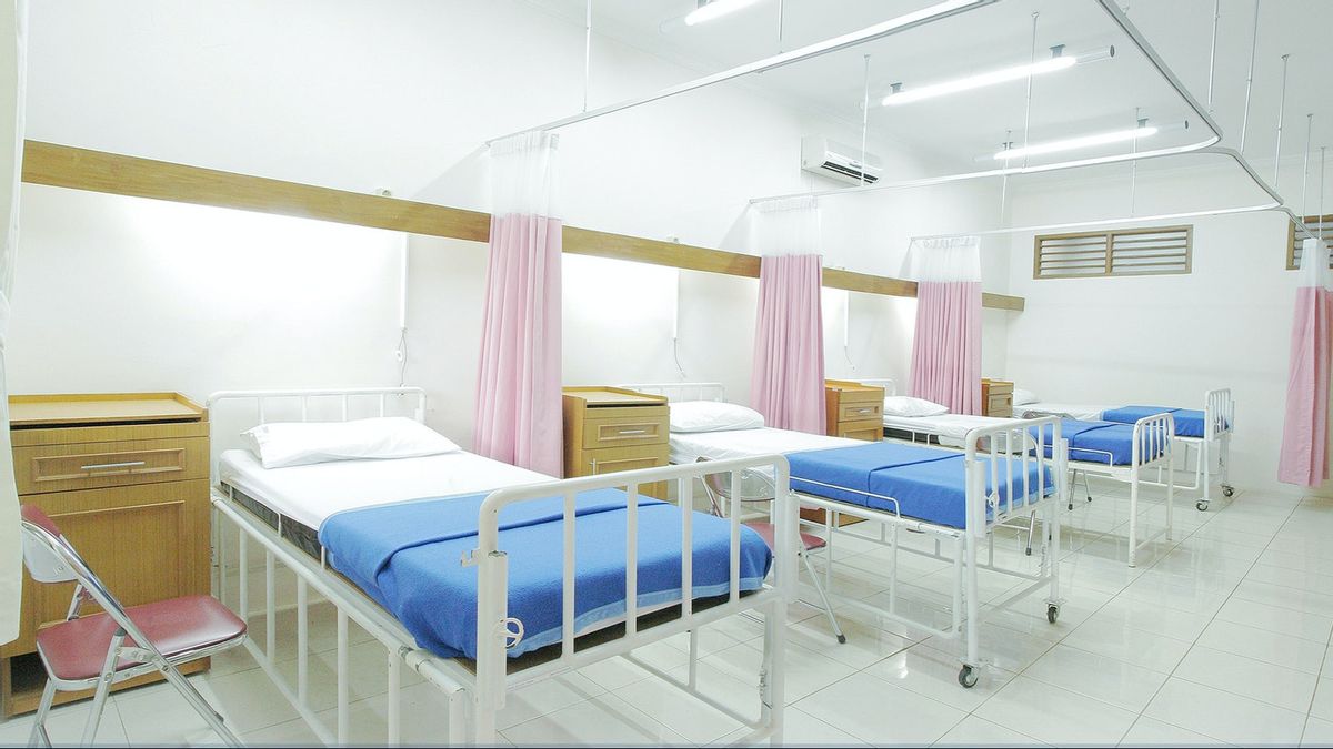 إعداد 2000 سرير، وزير الصحة: جاكرتا تحتاج إلى الكثير لعلاج مرضى COVID-19