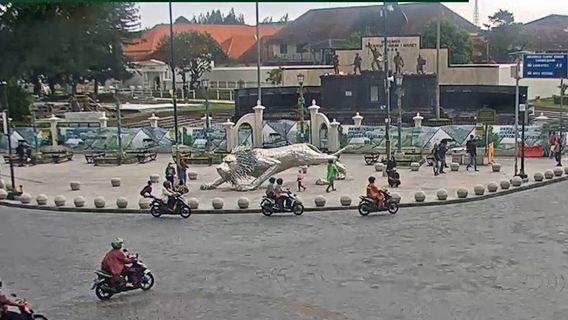 Yogyakarta Démantèle Les Barrières Kilométriques Du Point Zéro