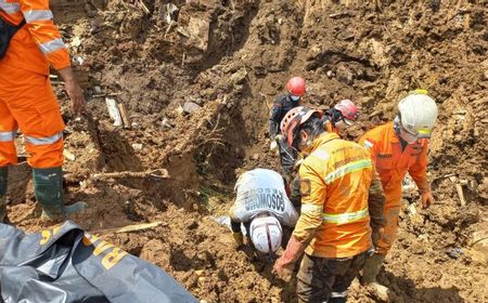 2 Jenazah Korban Gempa Cianjur Dievakuasi dari Tanah Sedalam 7 Meter