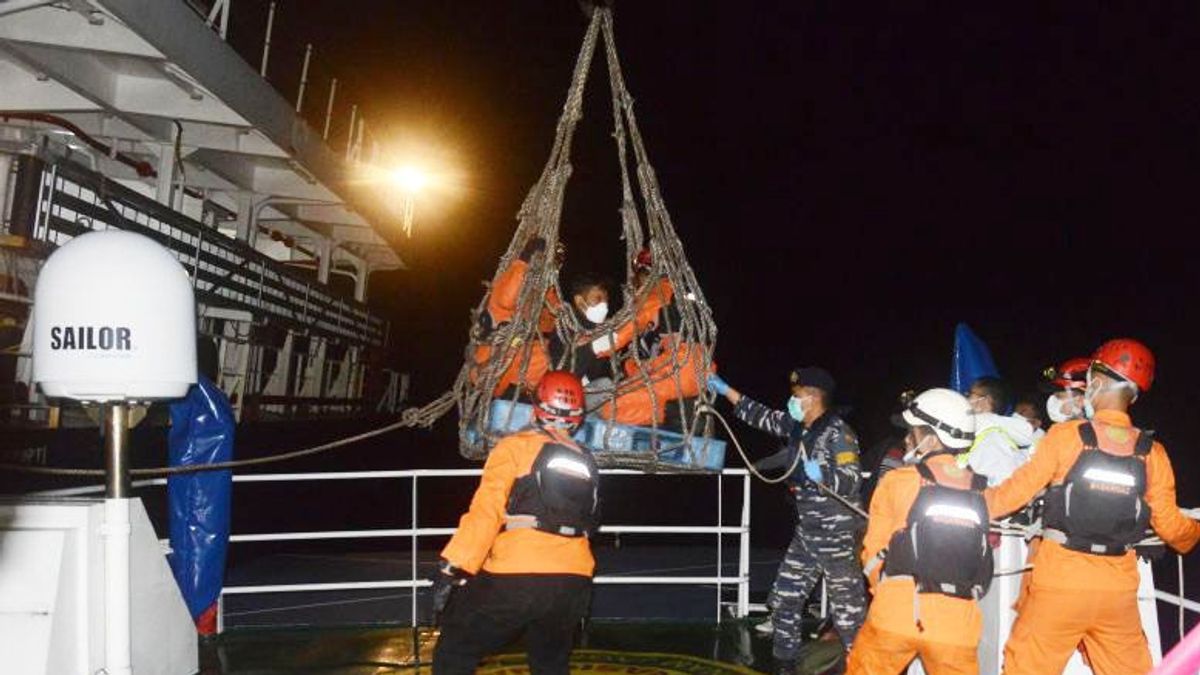 巴萨纳斯因亚齐水域生病撤离外国船员