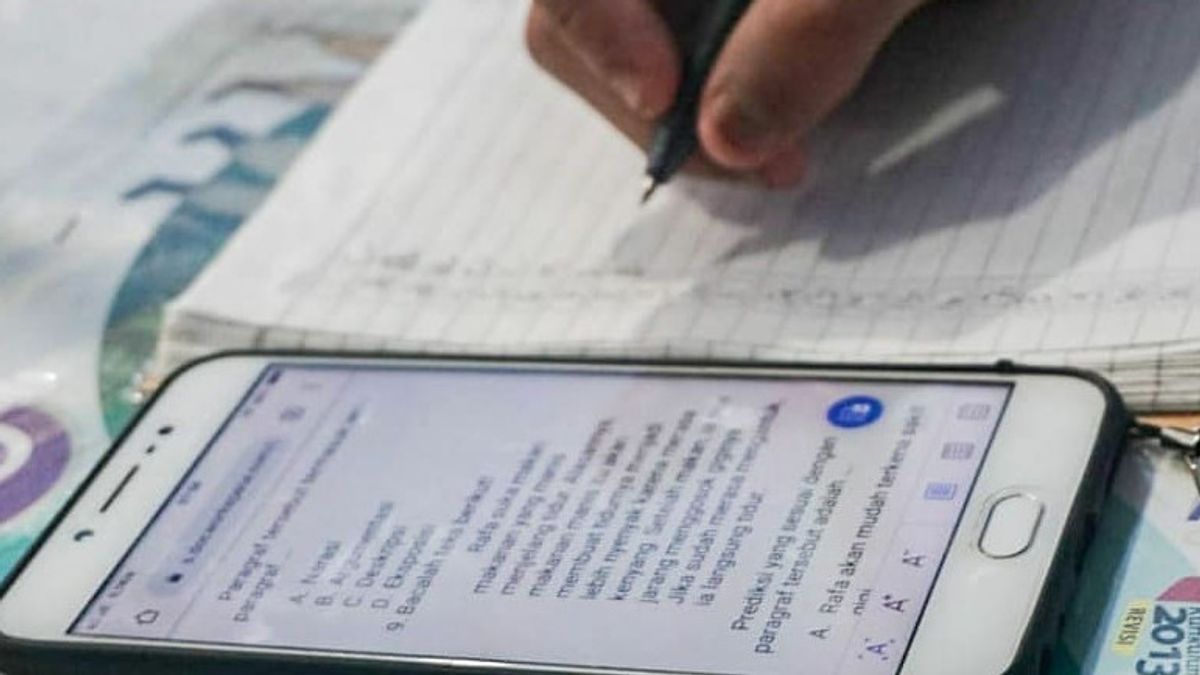 Berbulan-bulan Sejak Pandemi, Salsabila Siswi SD di Medan Tak Bisa Belajar karena Tak Ada <i>HP</i> Android
