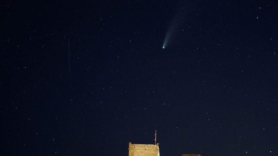 Lapan: Dentuman di Langit Bali Diduga dari Meteor Jatuh