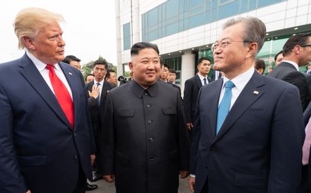 Presiden Korsel Moon Jae-in Minta Biden Lanjutkan Kemajuan Hubungan AS-Korut yang Dibangun Trump dan Kim