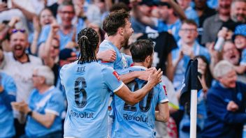 Gol de Doku et Nico Gonzalez emmène City en finale de la Coupe de l'Angleterre
French: Gol de Doku et Nico Gonzalez emmène City en finale de la Coupe de l'Angleterre