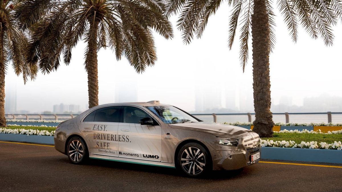 Le tout dernier robotaxi de luxe de niveau 4 basé sur la Mercedes-Benz S-Class atterrit à Abu Dhabi