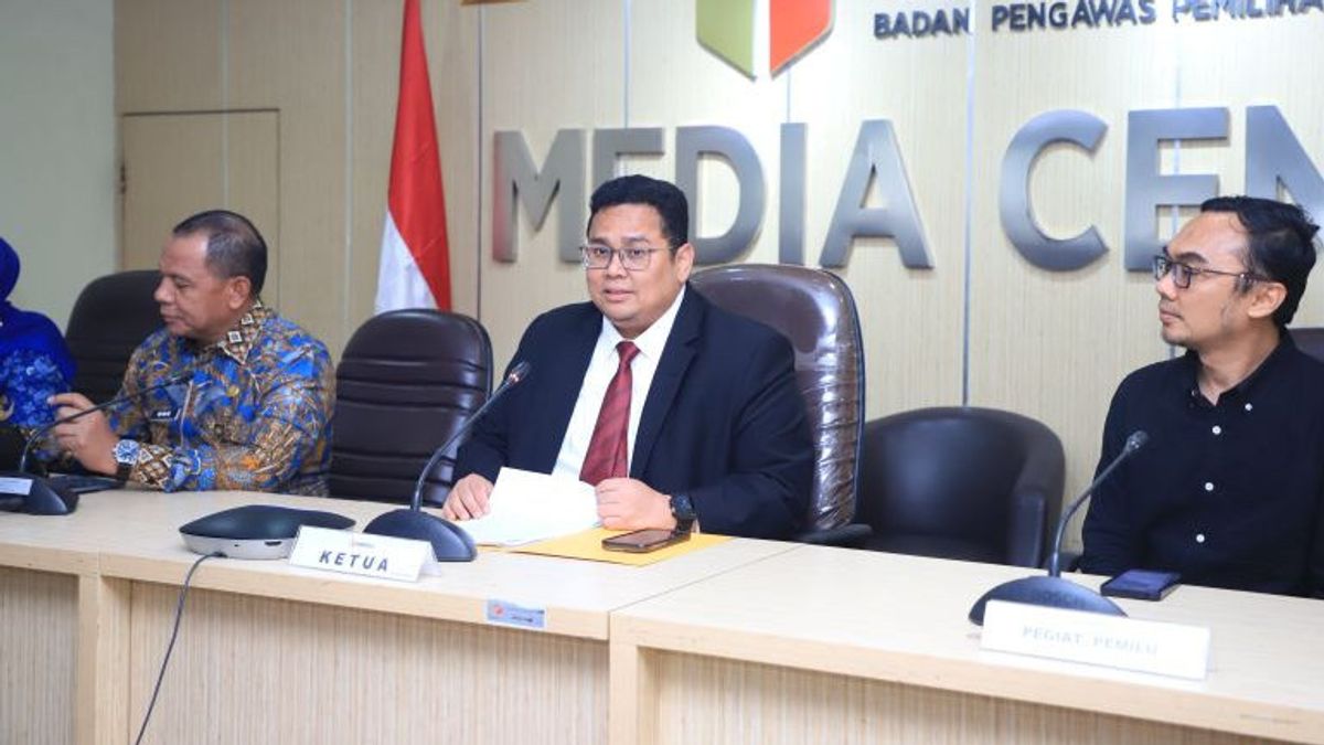 Ketua Bawaslu Sebut Fasilitas Pemerintah seperti GOR hingga Balai Desa Boleh Dipakai Kampanye Pilkada