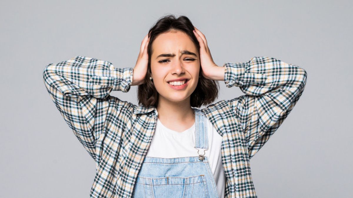 لماذا لا تشعر بالسعادة؟ هذه 4 أسباب نادرة