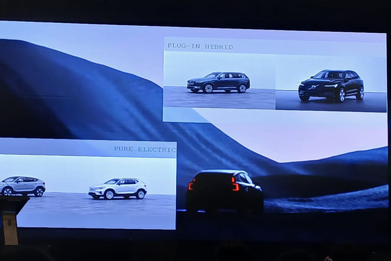 ボルボはGIIAS2024でEX30の出現の兆候を与え、仕様を覗き込んでいます