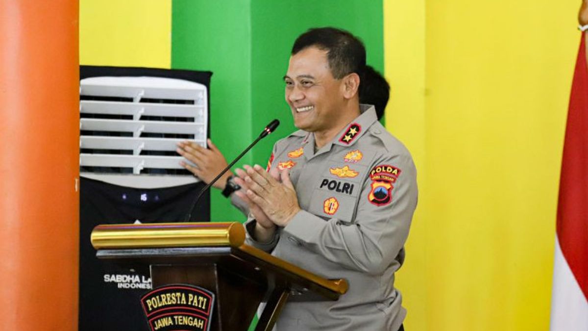 中爪哇警察局长向Sukolilo Pati的居民致意:不要自制法律