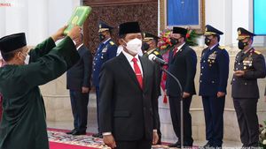 Sah! Jokowi Lantik Suharyanto Jadi Kepala BNPB Gantikan Ganip Warsito