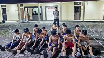 Securing 15 Junior High School Students Who Want To War In Sarong, Banjarmasin Police Confiscate Celurit