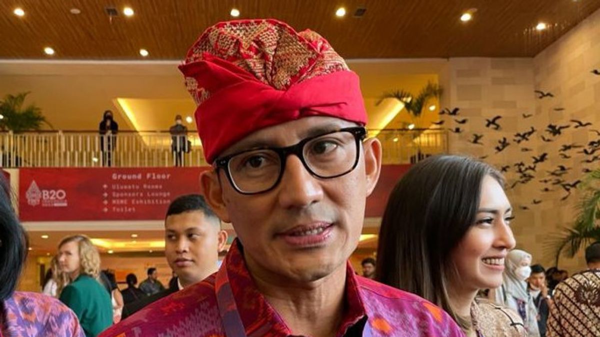 Cible 16 millions de touristes étrangers en 2024, Sandiaga Uno: Si Dieu le veut, insyaallah superbe