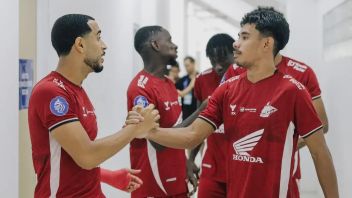 عقوبات الفيفا بشأن النزاع مع اللاعبين: سيمين بادانج أمان، بي إس إم لا يزال يقظا