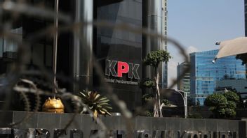 KPK Dit Que Penajam Paser Utara Regent Est Arrêté à Jakarta