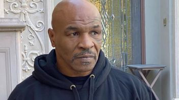 迈克·泰森（Mike Tyson）回到拳击台时的“怪异”规则：没有小罗伊·琼斯（KO Roy Jones Jr.）。