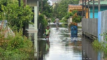 サンピットカルテン洪水による大雨、45家族の影響