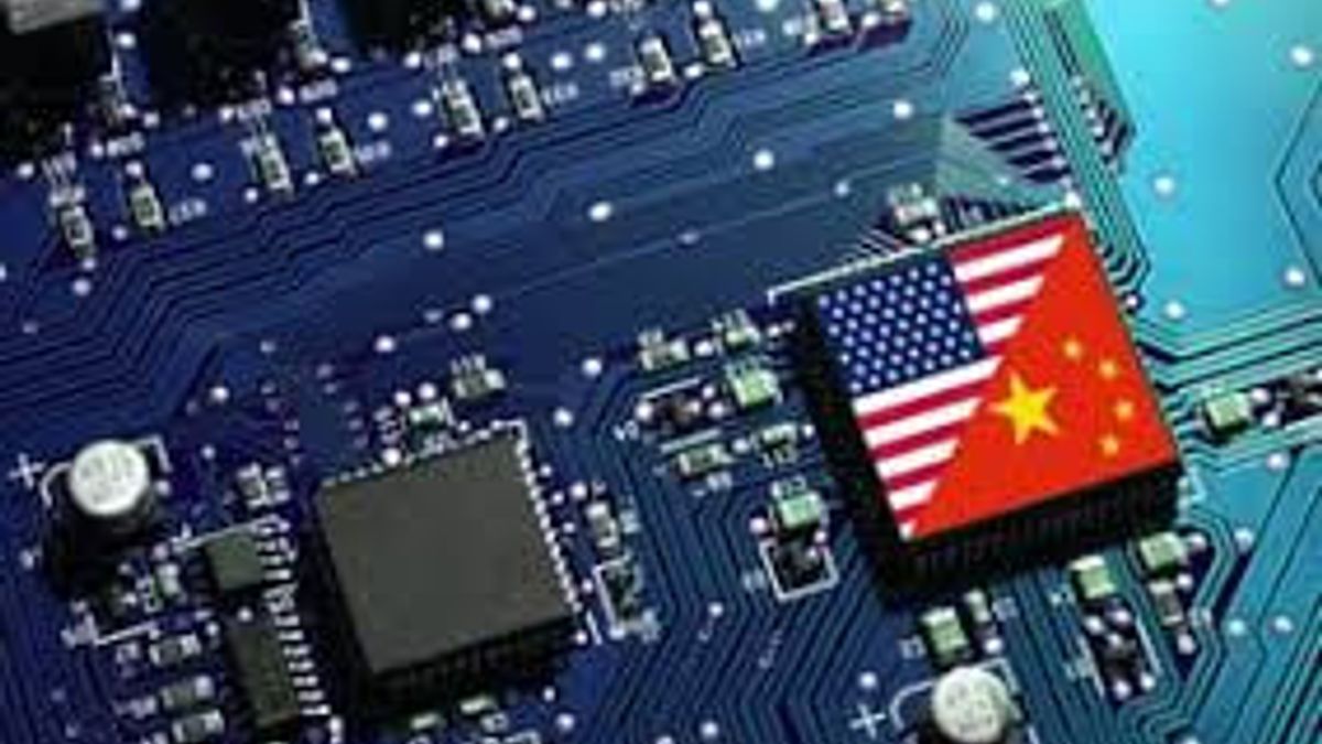 China Luncurkan Penyelidikan Diskriminasi dan Dumping Terhadap Chip AS Jelang Pembicaraan Perdagangan