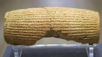 Apprendre à Respecter Les Droits De L’homme De Cyrus Cylinder