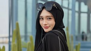 , en comparaison de la recherche d’un jodoh, Inara Rusli choisit de se concentrer sur elle-même dans les sciences religieuses et l’éducation