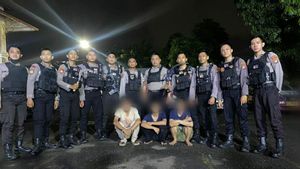 Polisi Ringkus 3 Remaja Bersenjata Tajam saat Tawuran di Palmerah