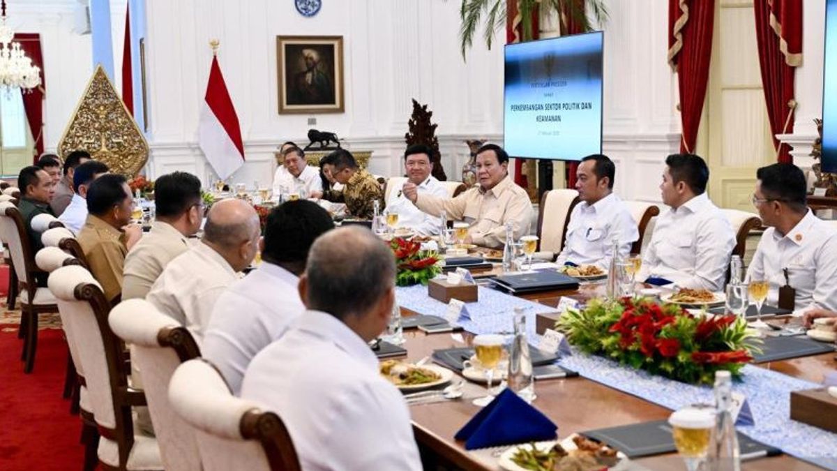 Tanggapi 'Kabinet Gemuk' Prabowo, Airlangga: Kami Menyebutnya Kabinet yang Fokus